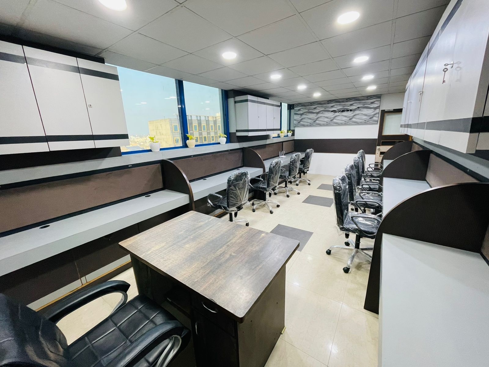 Custom Office
